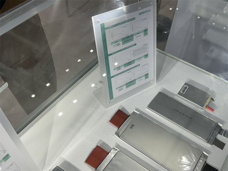 低溫、高倍率、高壓電芯